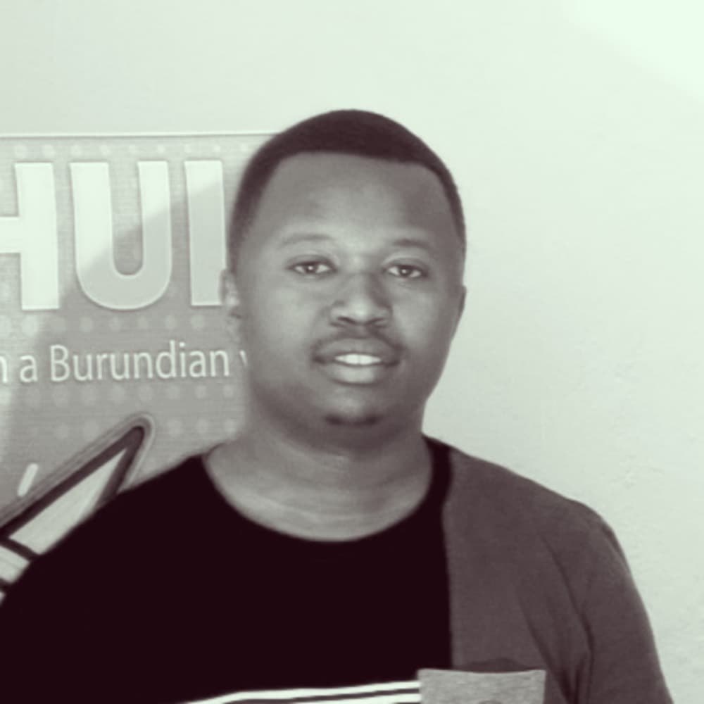 ₿elyï Nobel Kubwayo